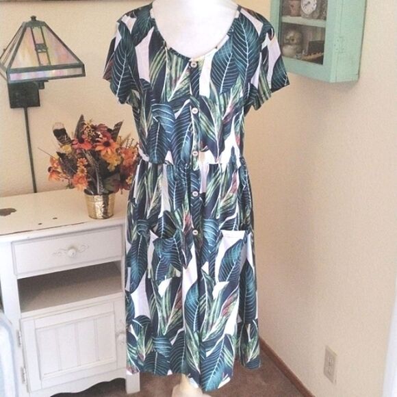 Tropical Inspired Dress  - Picture 1 of 11